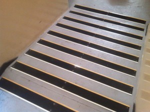 ANTI SLIP TAPES PEEL AND STICK 10