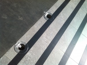 ANTI SLIP TAPES PEEL AND STICK 15