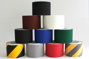 ANTI SLIP TAPES PEEL AND STICK 4