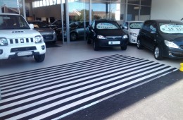 Anti slip tapes – peel and stick 8