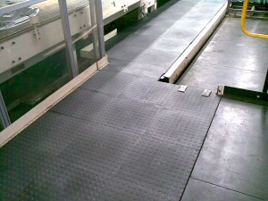 Industrial raised medallion mat 1